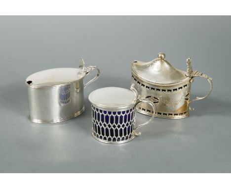 all presented with their (probably original) blue glass liners, the first by Robert Hennell I, London 1794, of plain oval for