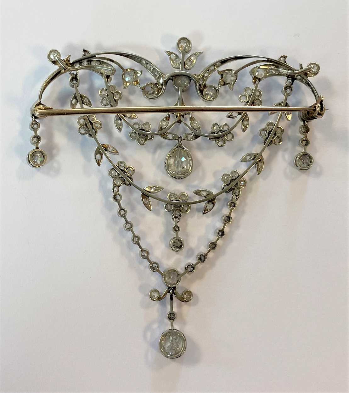 A Belle Epoque diamond stomacher style brooch, in Cheffins Fine Art