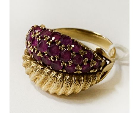 GOLD &amp; RUBY RING - SIZE P - 9.2 GRAMS APPROX