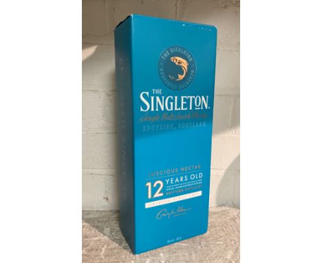 THE SINGLETON 12 YEAR OLD SCOTCH WHISKEY