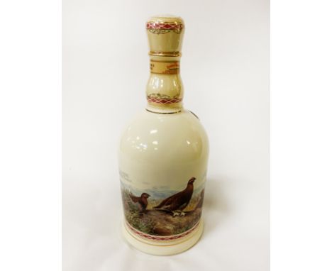 THE FAMOUS GROUSE WADE PORCELAIN HIGHLAND SCOTCH WHISKEY GILDED WITH 24K GOLD