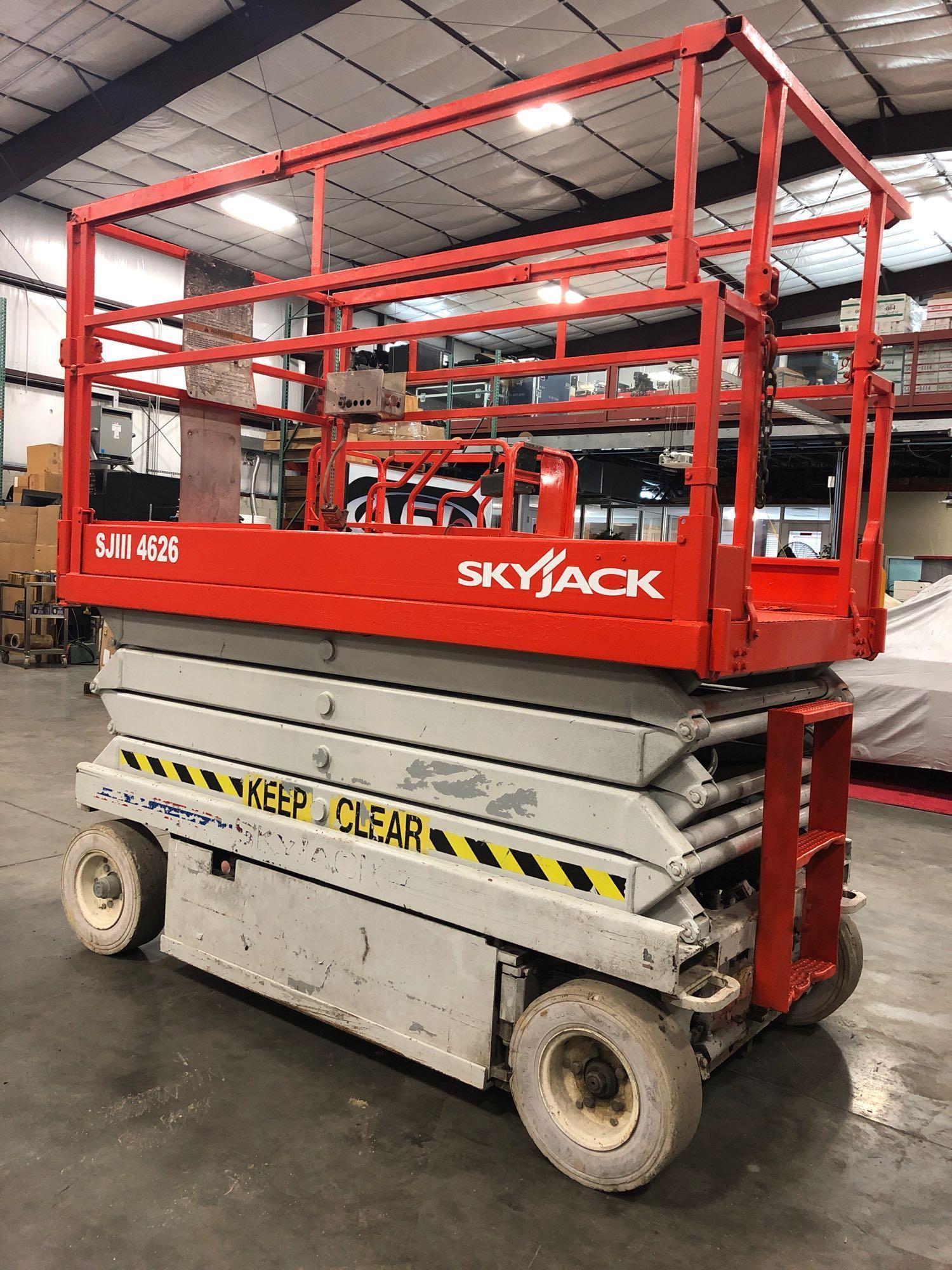 SKYJACK SJ III 4626 ELECTRIC SCISSOR LIFT, BUILT IN BATTERY CHARGER ...