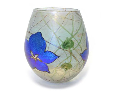 Siddy Langley (b.1955) iridescent art glass vase Siddy Langley (b.1955) iridescent art glass vase, blue flower design on abst