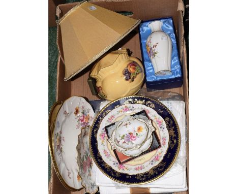 Ceramics - Royal Crown Derby Derby Days pattern, Posie pattern; Aynsley Orchard Gold lamp, plates, similar; etc