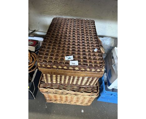 A picnic hamper and contents