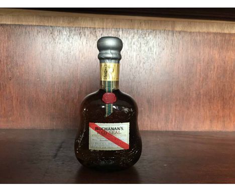 BUCHANAN'S RED SEAL
Blended Scotch Whisky 
75cl, 40% volume. CONDITION REPORT: Very good.