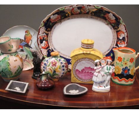 European ceramics, to include: Worcester, Staffordshire, Clarice Cliff type jug, Italian and French wares  