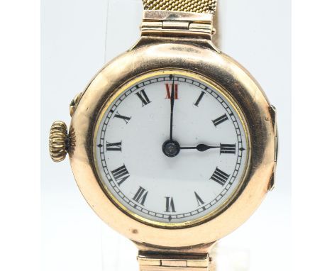 9ct gold cased ladies wristwatch, the white enamel dial with Roman numerals, movement signed 'DF&C' for Dimier Freres & Cie, 