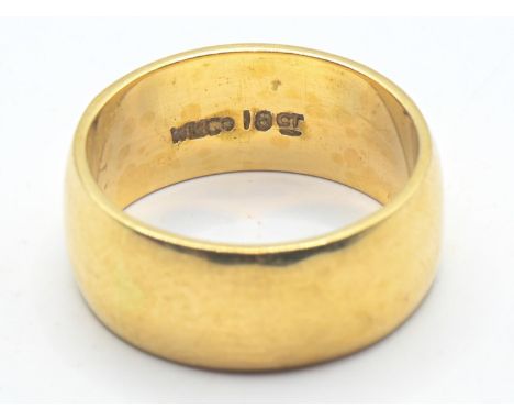18ct gold band ring, stamped WM Co 18CT, size K1/2, 7.05 grams