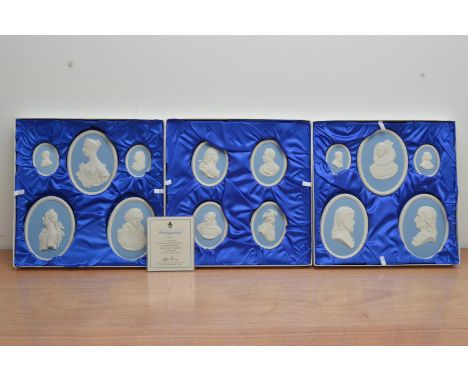 A boxed set of 14 20th century Wedgwood portrait Medallions, no. 187 of 200, produced in association with the National Portra