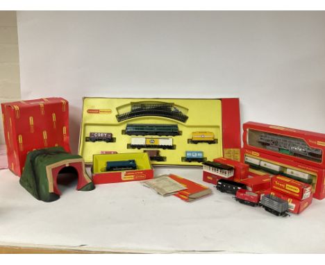 Hornby train set R.507 Freightmaster boxed + hornby accessories