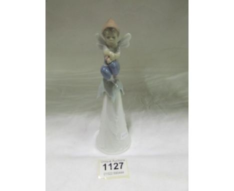 A Lladro elf/fairy bell
Condition
No damage