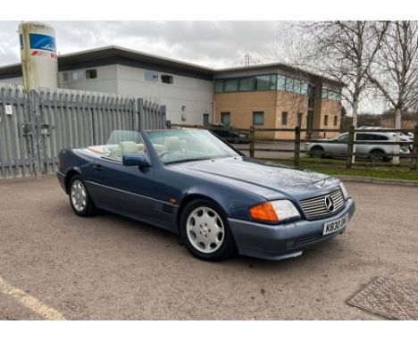 1993 Mercedes-Benz SL300 Transmission: automaticMileage:50014Mercedes-Benz have been producing an SL model or range of models