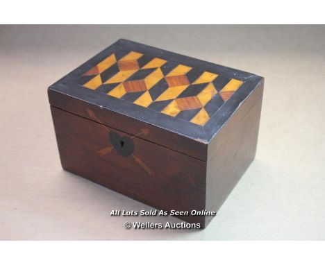 *FINE ANTIQUE FOLK ART  PARQUETRY TEA CADDY INLAID HEART &amp; ARROWS  / 17.5 X 10 X 12.5CM / WITHOUT KEY  [LQD188]