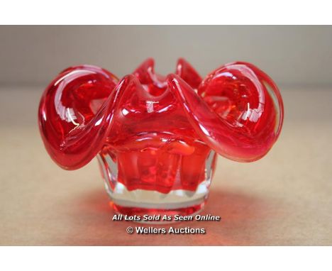 *MURANO MANGANESE CADMIUM URANIUM GLASS VINTAGE ASHTRAY / 14CM WIDE X 9CM TALL  [LQD188]