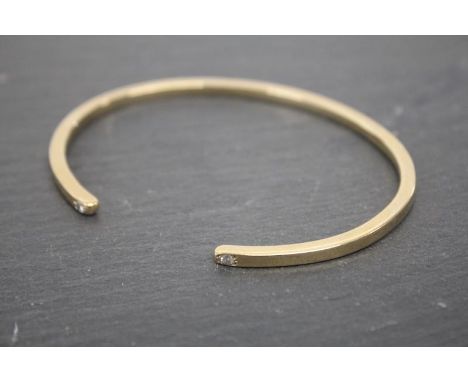 9CT GOLD BANGLE SET WITH TWO DIAMONDS, 18GRAMS  