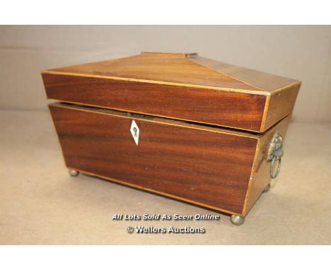 *GEORGIAN 3 SECTION TEA CADDY WITH KEY / 30CM WIDE X 16CM HIGH / GLASS VASE HAS BEEN DAMAGED AND REPAIRED  [LQD188]