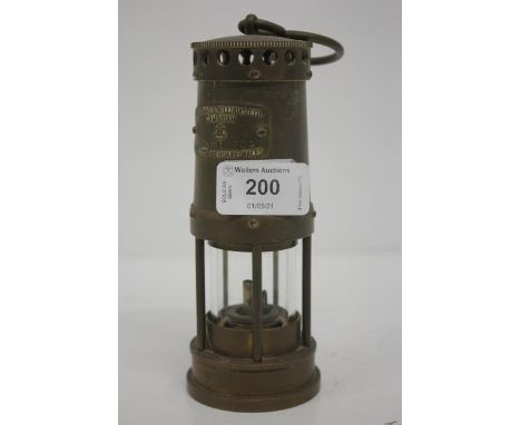E.THOMAS &amp; WILLIAMS MINORS LAMP, 15CM TALL  