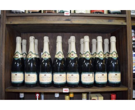 Sixteen 75cl bottles of 1986 Cremant de Borgogne sparkling wine. (16)