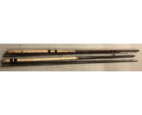 A green Sundridge 3 sectional fishing rod.Together with a unnamed 3 sectional vintage fishing rod.