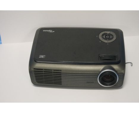 AN OPTOMA PRO 200 X DLP PROJECTOR IN FITTED CASE