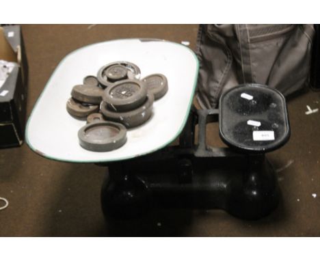 A SET OF LARGE VINTAGE SCALES AND WEIGHTS