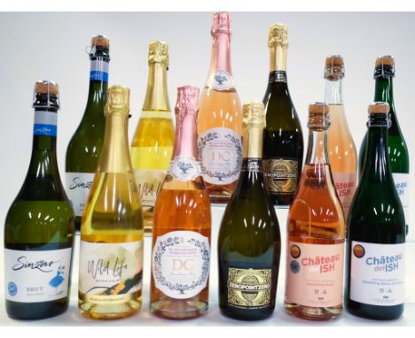 12 BOTTLES LOW AND ALCOHOL FREE SPARKLING WINEComercial DYP 2 x Sinzero Brut NV; Wild Life Botanticals 2 x Bubbles With Benef