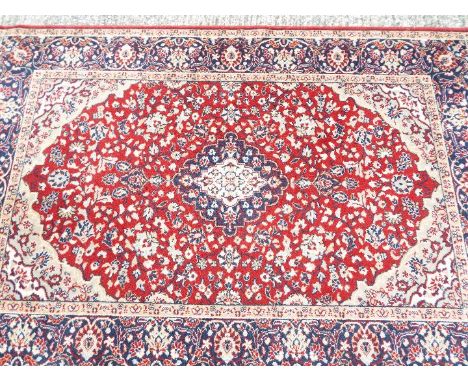 A good quality rug measuring approximately 120 cm 180 cm.Condition Report: Appears in very good condition, light use.