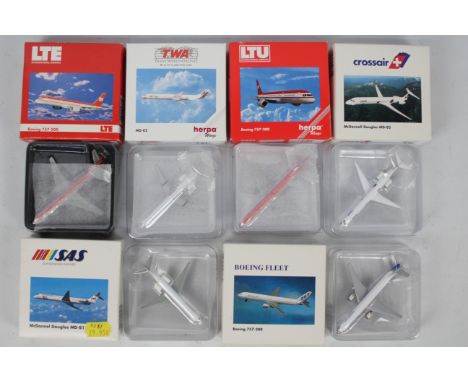 Herpa Wings - 6 x boxed Aircraft models in 1:500 scale including Boeing 757-200, McDonnell Douglas MD-83, McDonnell Douglas M