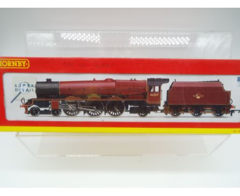 Hornby Super Detail - an OO gauge model 4-6-2 locomotive and tender, label on box indicates DCC fitted, digital Sound (unchec