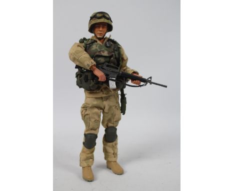 Dragon Models - An unboxed 1:6 scale Dragon Models #70163 Modern Elite Series action figure depicting "Matt", Task Force Rang