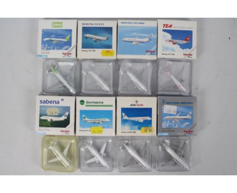 Herpa Wings - 8 x boxed Aircraft models in 1:500 scale including Boeing 737-500, Boeing 737 -300, Airbus A320-200 and similar