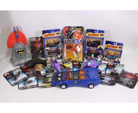 Batman - DC Comics - Kenner - Corgi. A selection of Twenty Three boxed, carded and loose figures / vehicles and models rangin