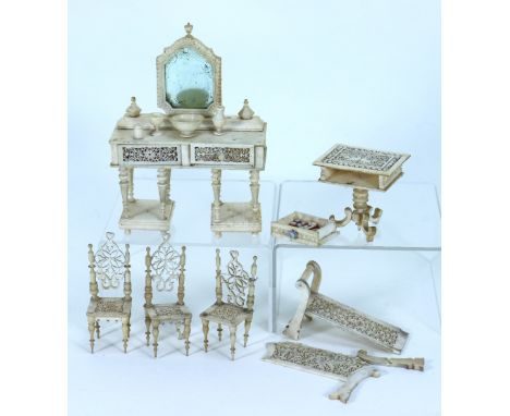 Bone Dolls House furniture, 19th century, including dressing table with turned supports, two drawers, trinkets and mirror to 