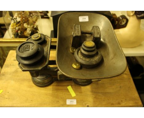 A set of kitchen scales and weights 