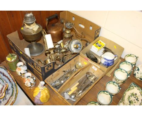 A brass oil lamp together with a copper kettle; light fittings; a cutlery tray etc.