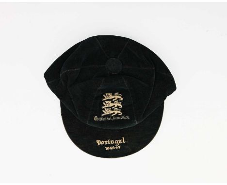 Stanley Matthews, an International football cap, Portugal 1946-47, dark teal velvet with embroidered three lions and Football