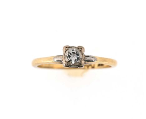 An early 20th century 18ct gold and platinum, circular-cut diamond single-stone ring, diamond estimated weight 0.25ct, J-K co