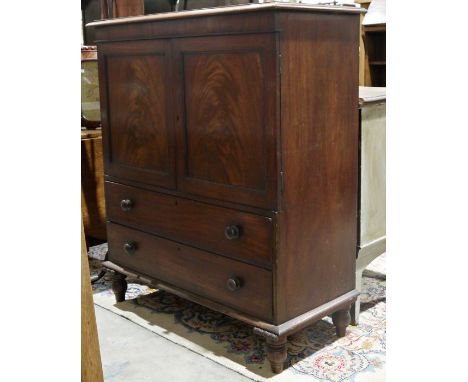 Victorian mahogany linen press with applied moulding to the rectangular top&nbsp; the two door cupboard front enclosing singl