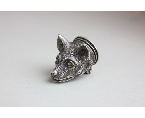 A continental snuff box in the shape of a dog's head, marked 925