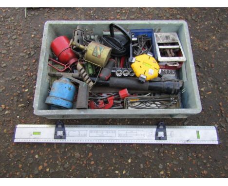 Tray of tools to include Snap-on, socket set and straight edge etc&nbsp;