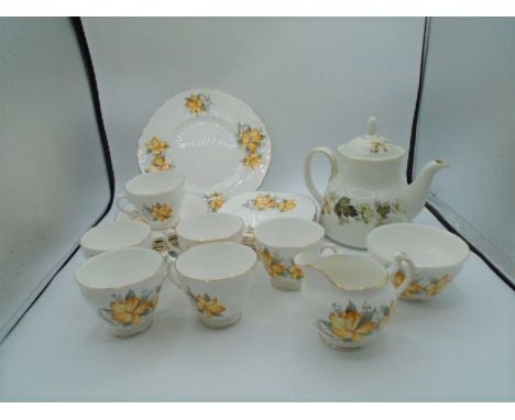 Royal Vale part tea service to incl sandwich plate, side plates, cups, saucers, jug and sugar bowl plus a Royal Doulton Larch