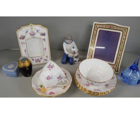 A Royal Copenhagen figure, Jason porcelain teawares and other decorative china **PLEASE NOTE THIS LOT IS NOT ELIGIBLE FOR IN-