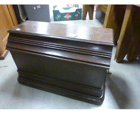 A vintage cased Bradbury sewing machine