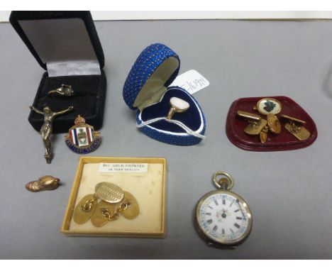 Quantity of jewellery including a 9ct gold ring, a set of gold plated cufflinks, a silver fob watch etc