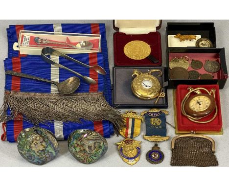 RAOB SASH & MEDALLIONS, COMMEMORATIVES, REPRODUCTION POCKET WATCHES AND OTHER COLLECTABLES, the Buffalo Order medallions rela