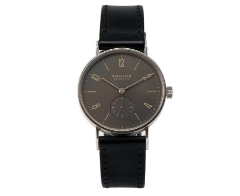 NOMOS Glashütte Tangente Rutheniumum 2010, Handaufzug, Gehäuse-Nr. 41389 | Ref.-Nr. 603, Gehäuse Stahl, Original-Armband, Led