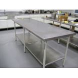 stainless steel table (Mesa de acero inoxidable). Ubicacion: Villagran, GTO