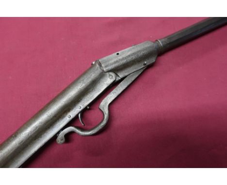 Vintage air rifle with octagonal and turned break barrel 