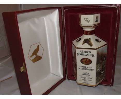 GORDON HIGHLANDER 12 YR OLD  SINGLE MALT IN CERAMIC DECANTER EST[ £ 40- £60]